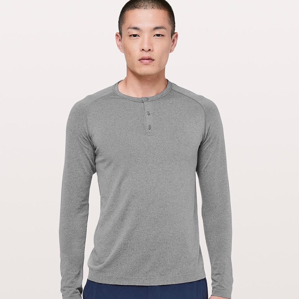 Lululemon Men’s long sleeve shirt